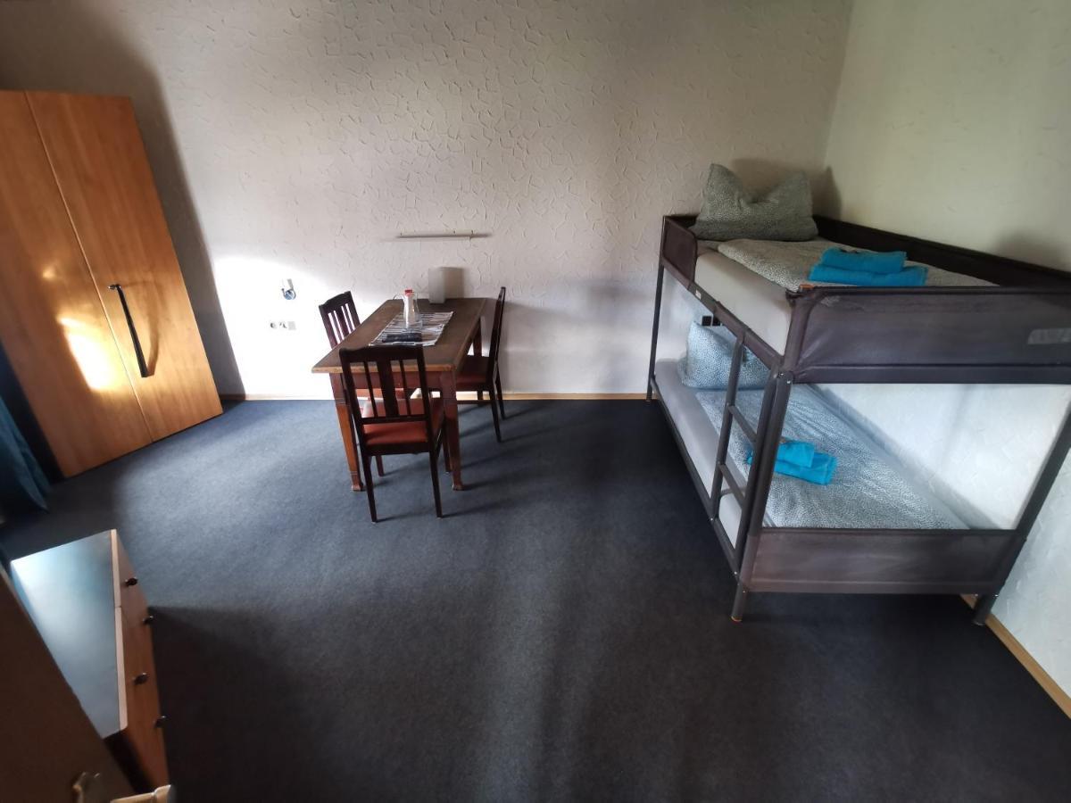 Pension Landgasthof - Iva Haßloch 客房 照片